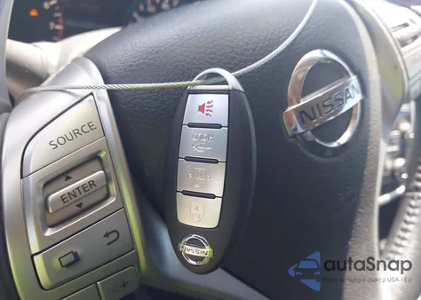 2017 Nissan Altima 2.5 Sr z USA, uszkodzony, nr VIN 1N4AL3AP0HN310646